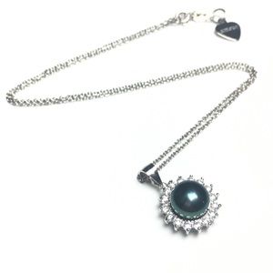925 Silver Green Pearl CZ Crystal Pendant Necklace
